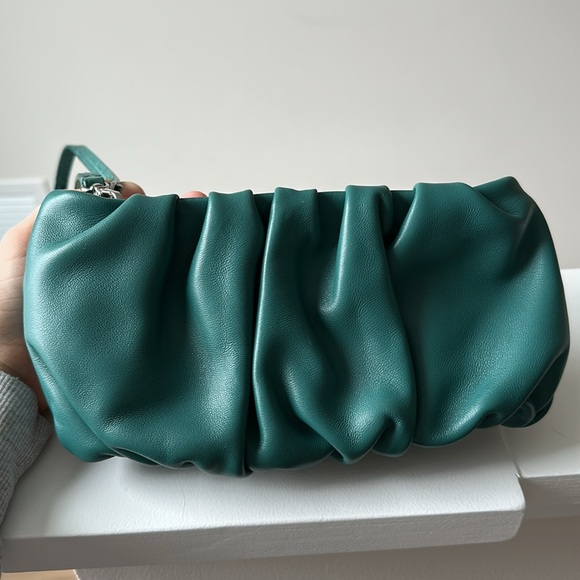 STAUD BEAN CONVERTIBLE BEAN BAG - Picture 4 of 8